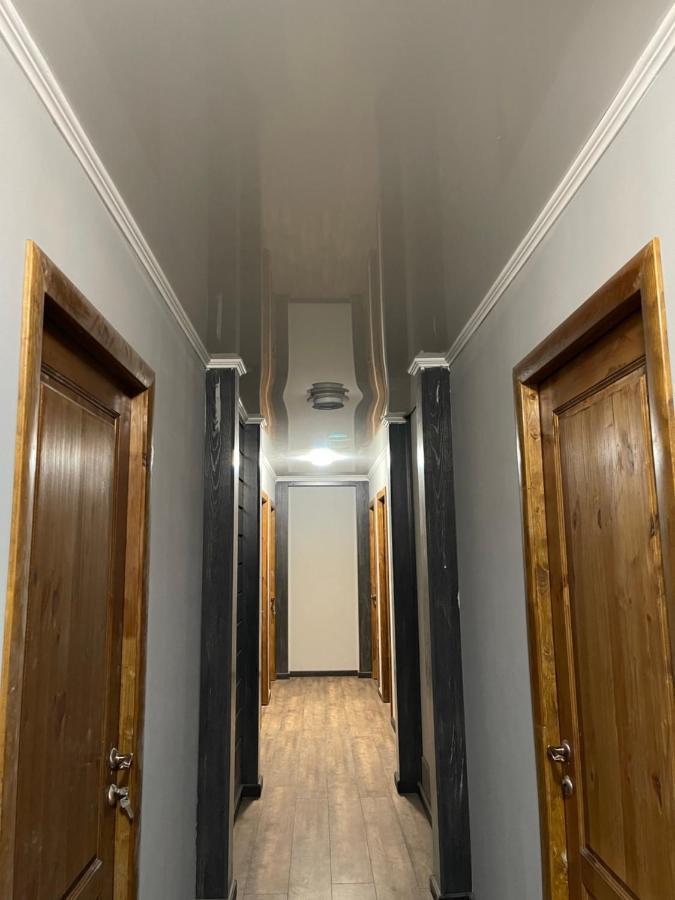 Fam_House Hotel Бишкек Екстериор снимка