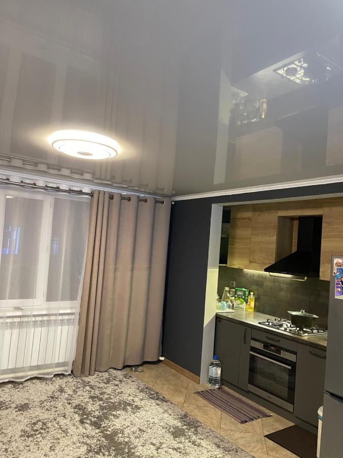 Fam_House Hotel Бишкек Екстериор снимка
