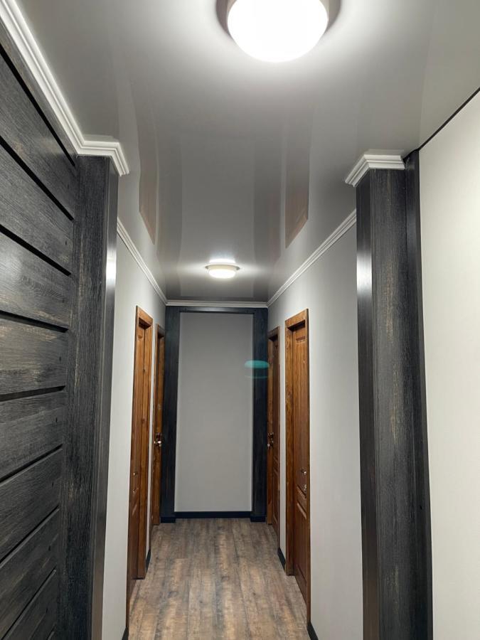 Fam_House Hotel Бишкек Екстериор снимка