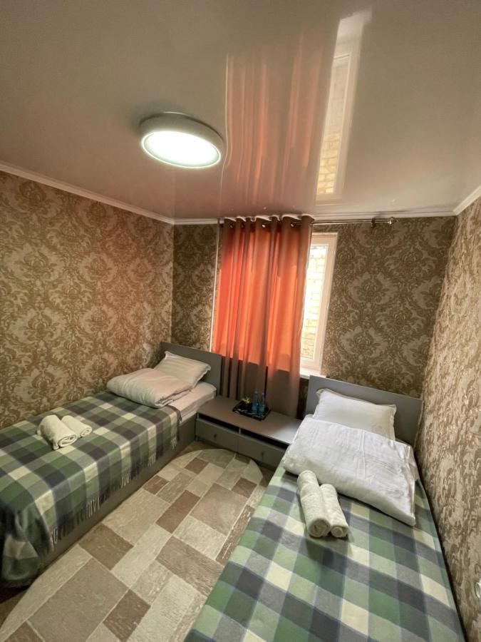 Fam_House Hotel Бишкек Екстериор снимка